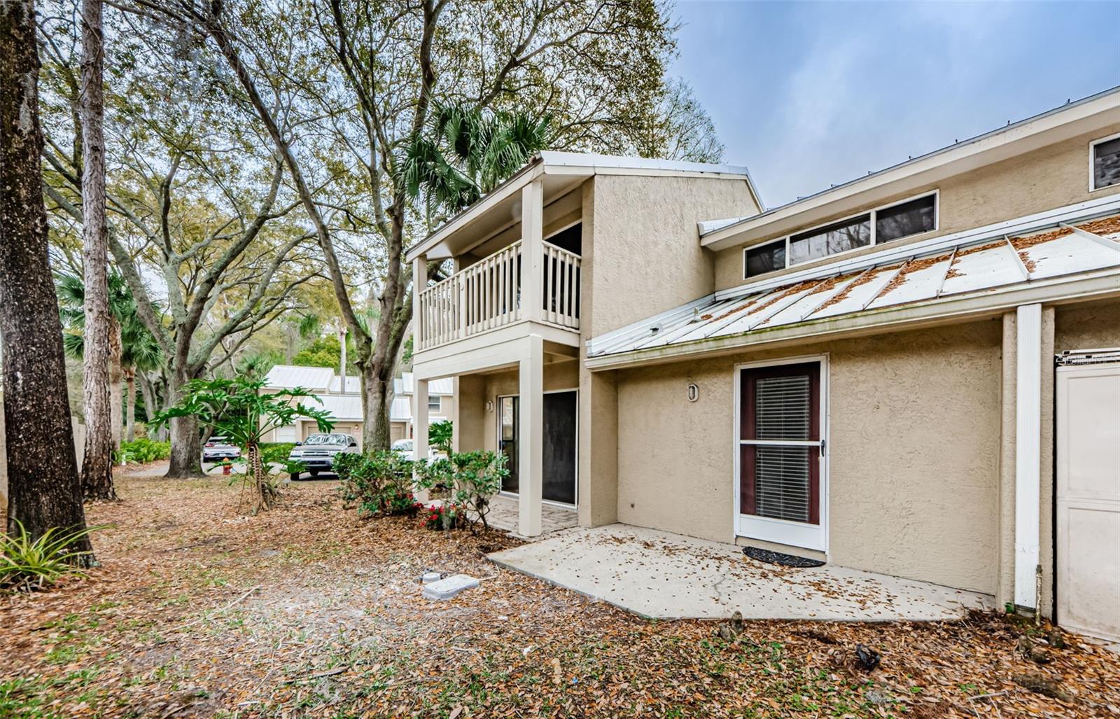 3401 CYPRESS HEAD CT