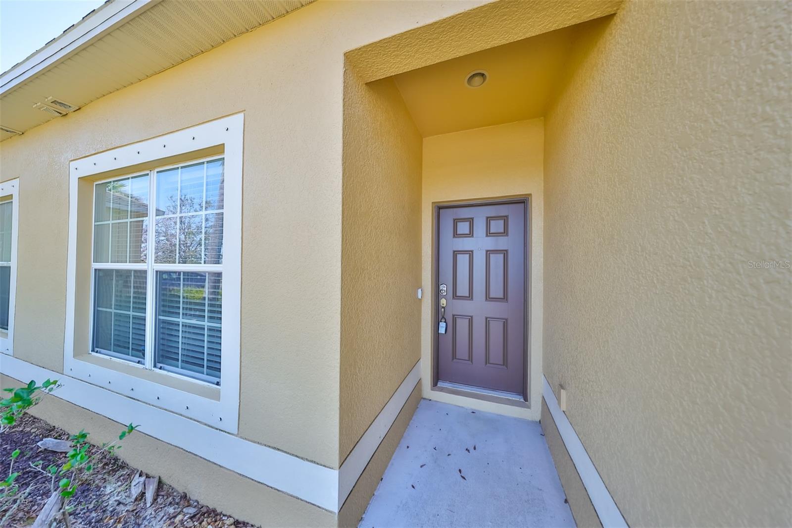 2027 HAWKS ISLAND DR