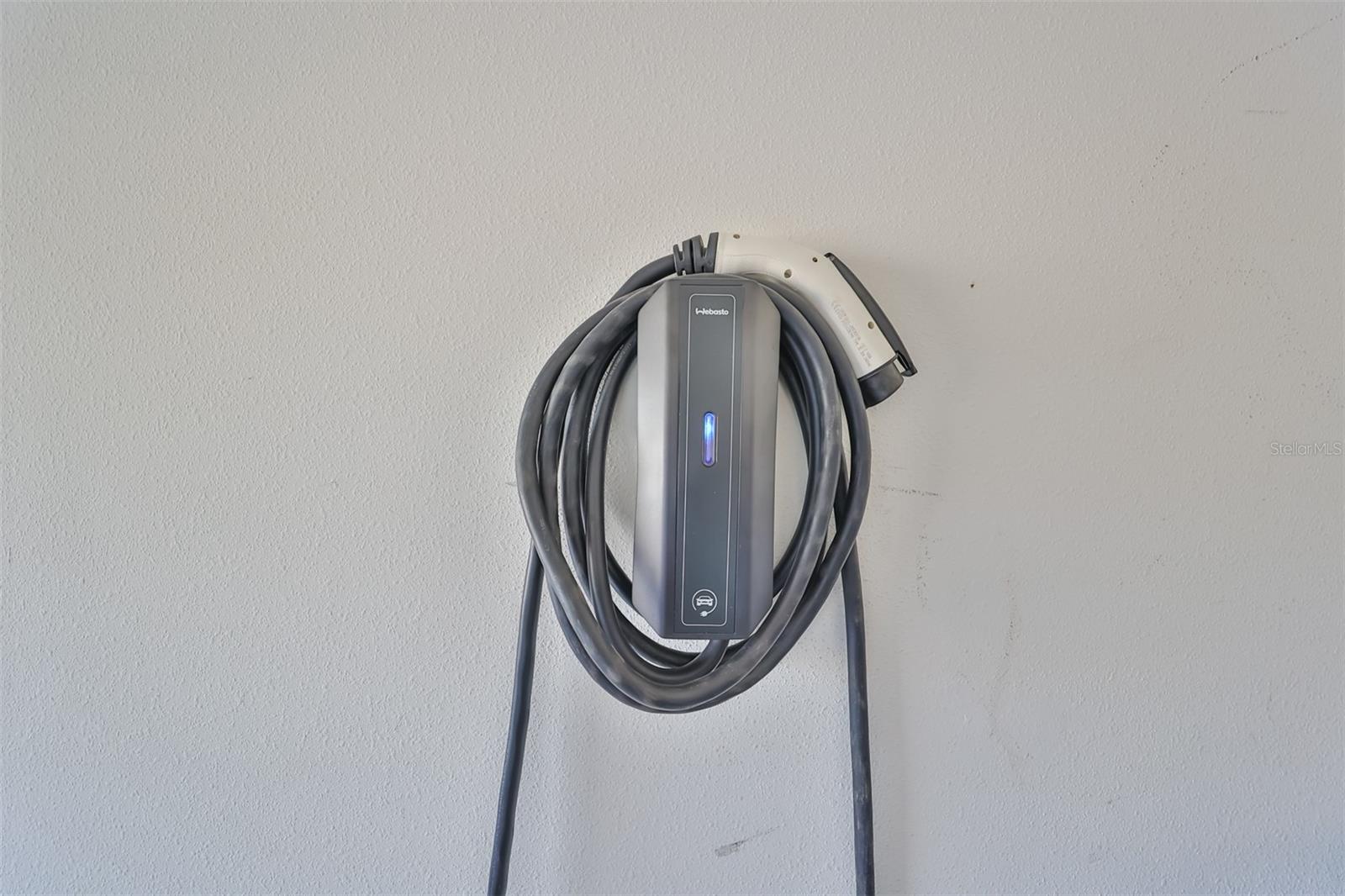 2027 HAWKS ISLAND DR