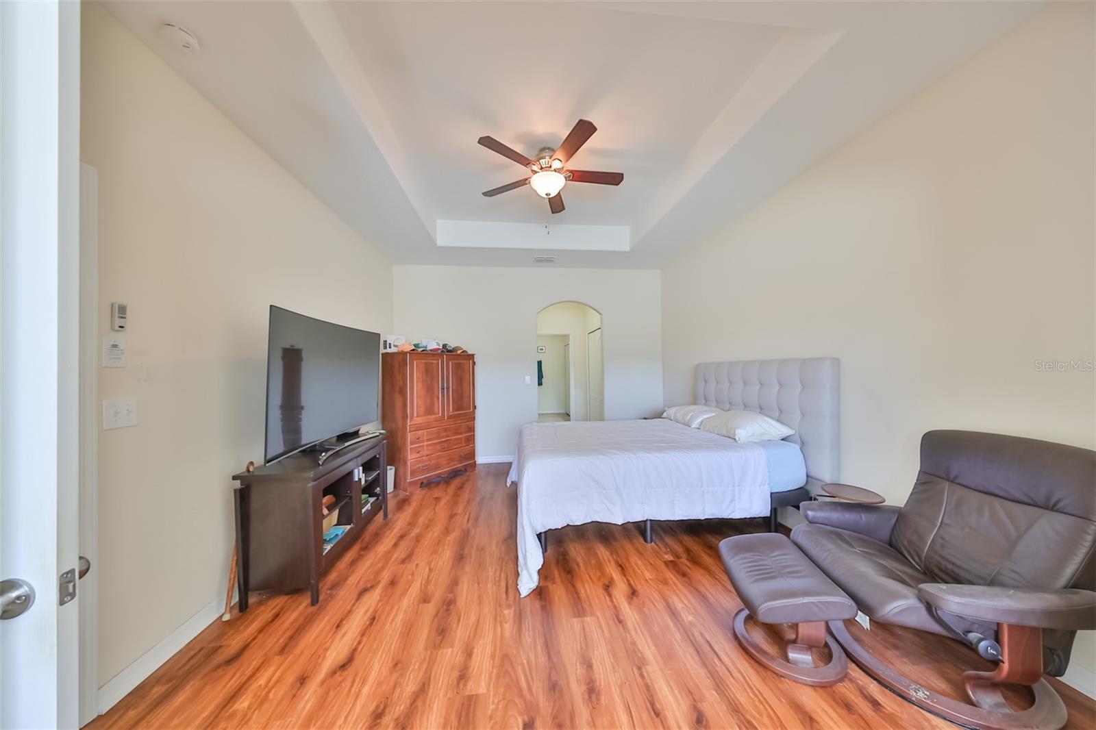 2027 HAWKS ISLAND DR