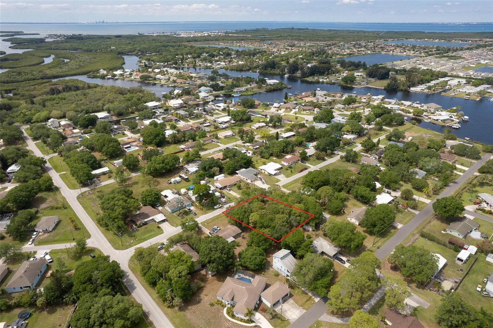 11th SW 11TH ST SW #22 and 23