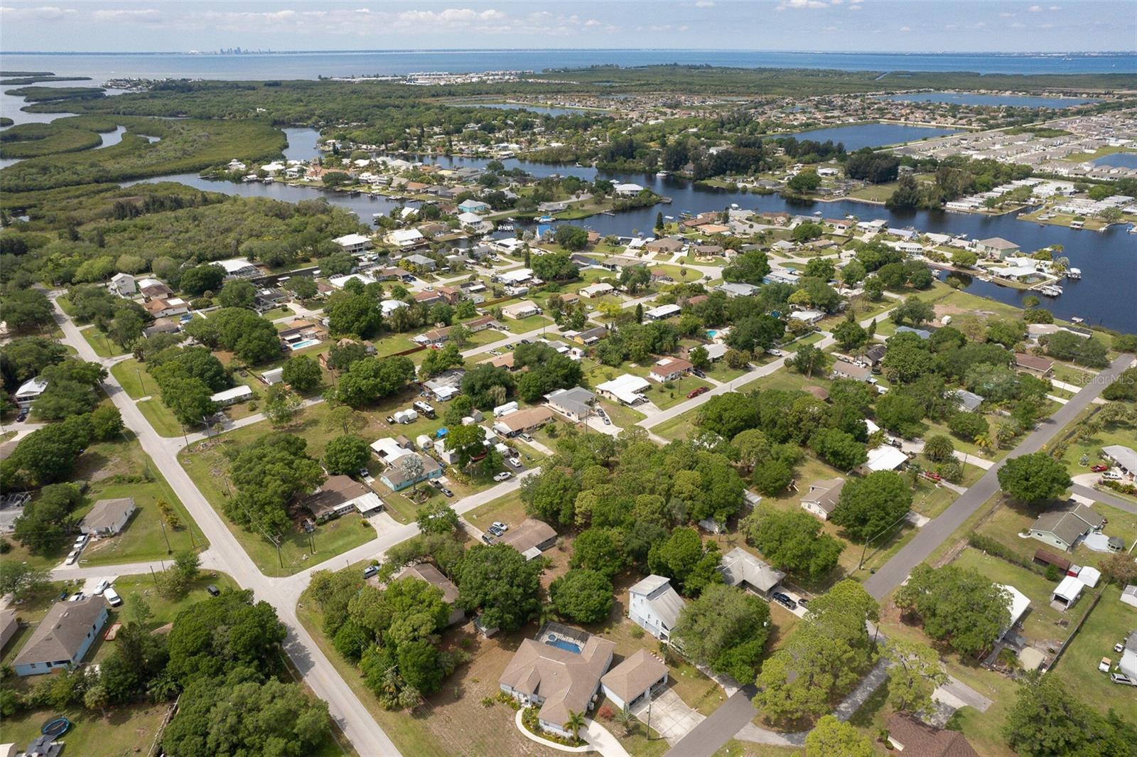 11th SW 11TH ST SW #22 and 23