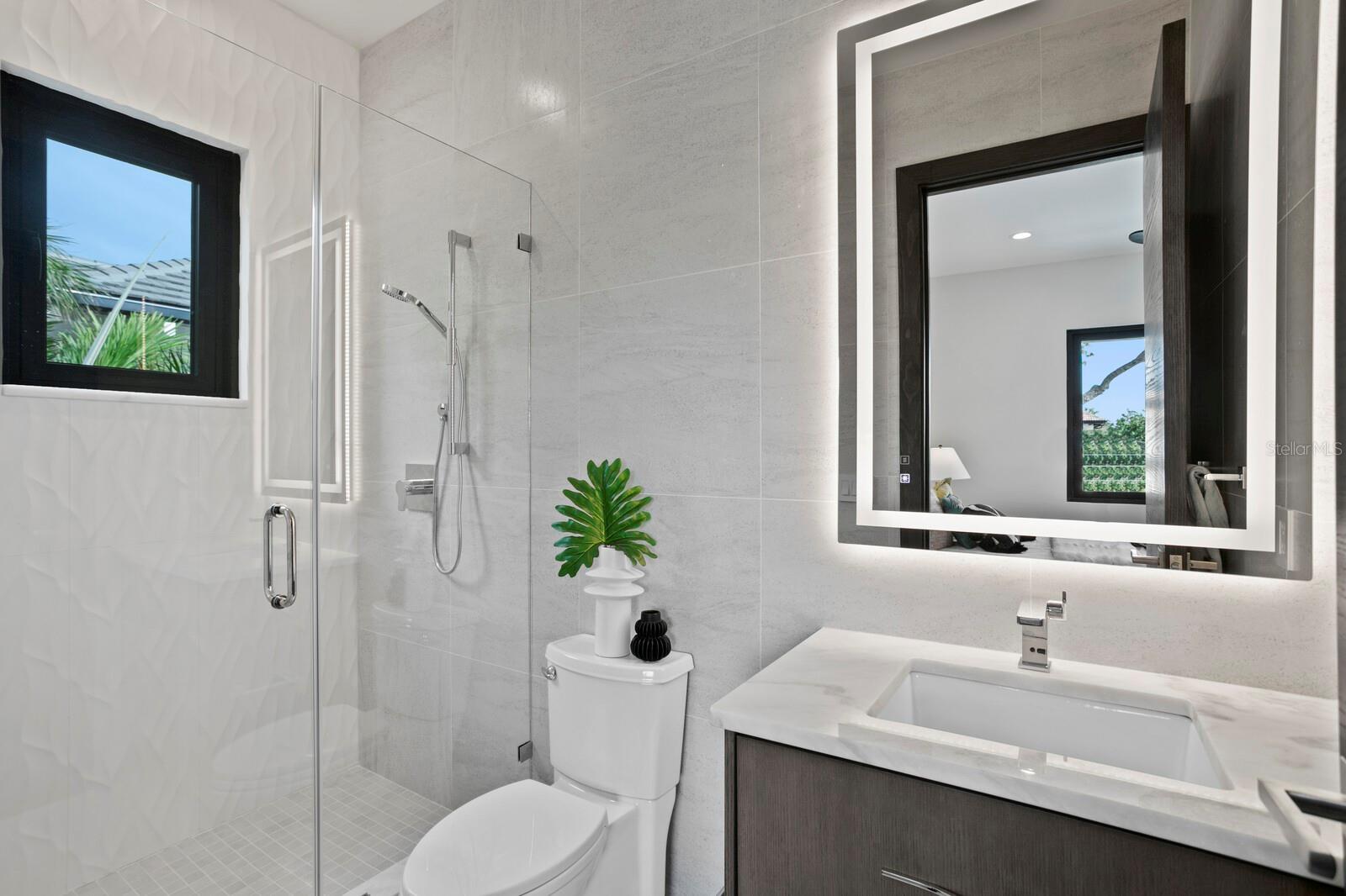 1721 BRIGHTWATERS BLVD NE