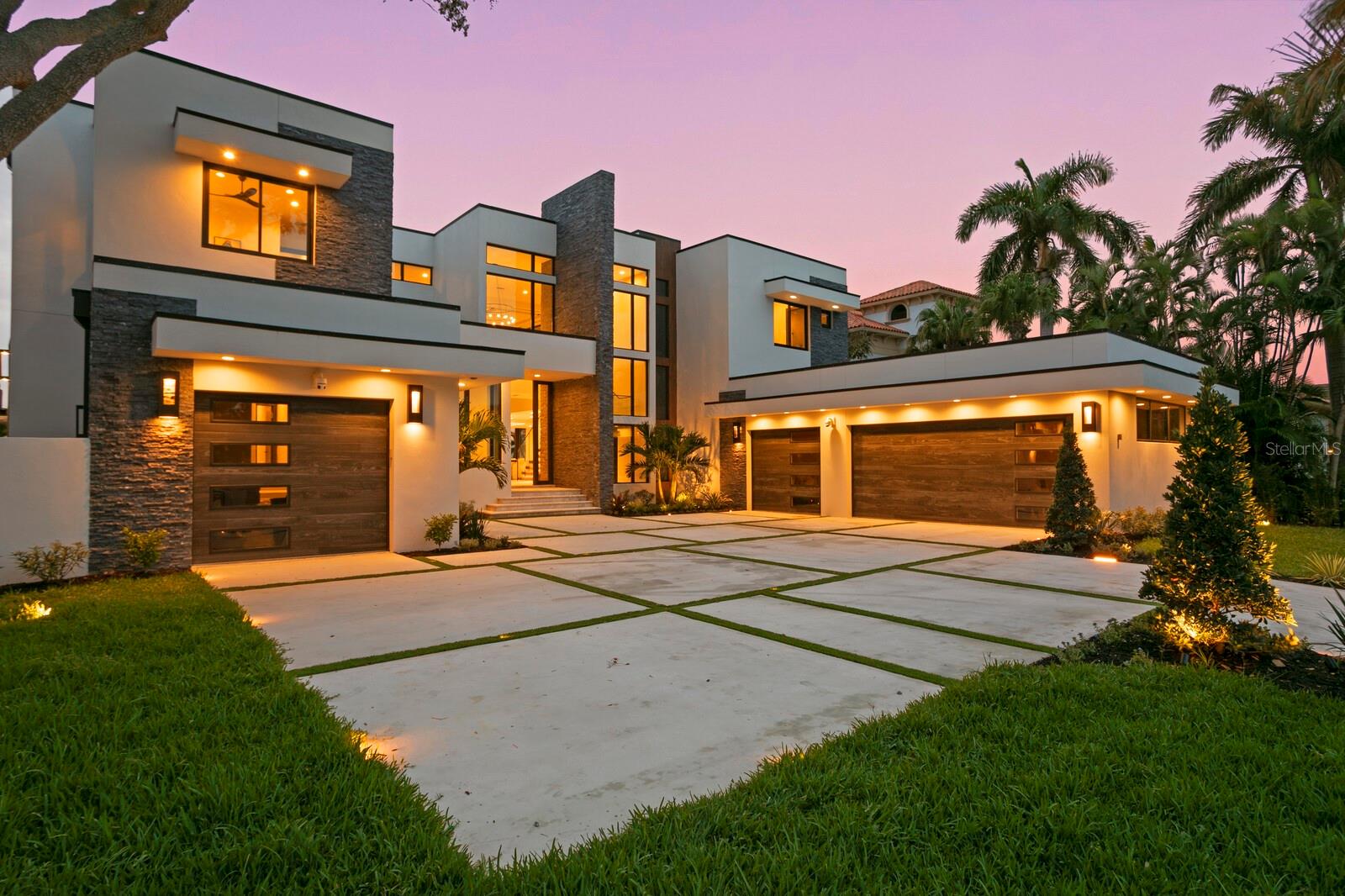 1721 BRIGHTWATERS BLVD NE