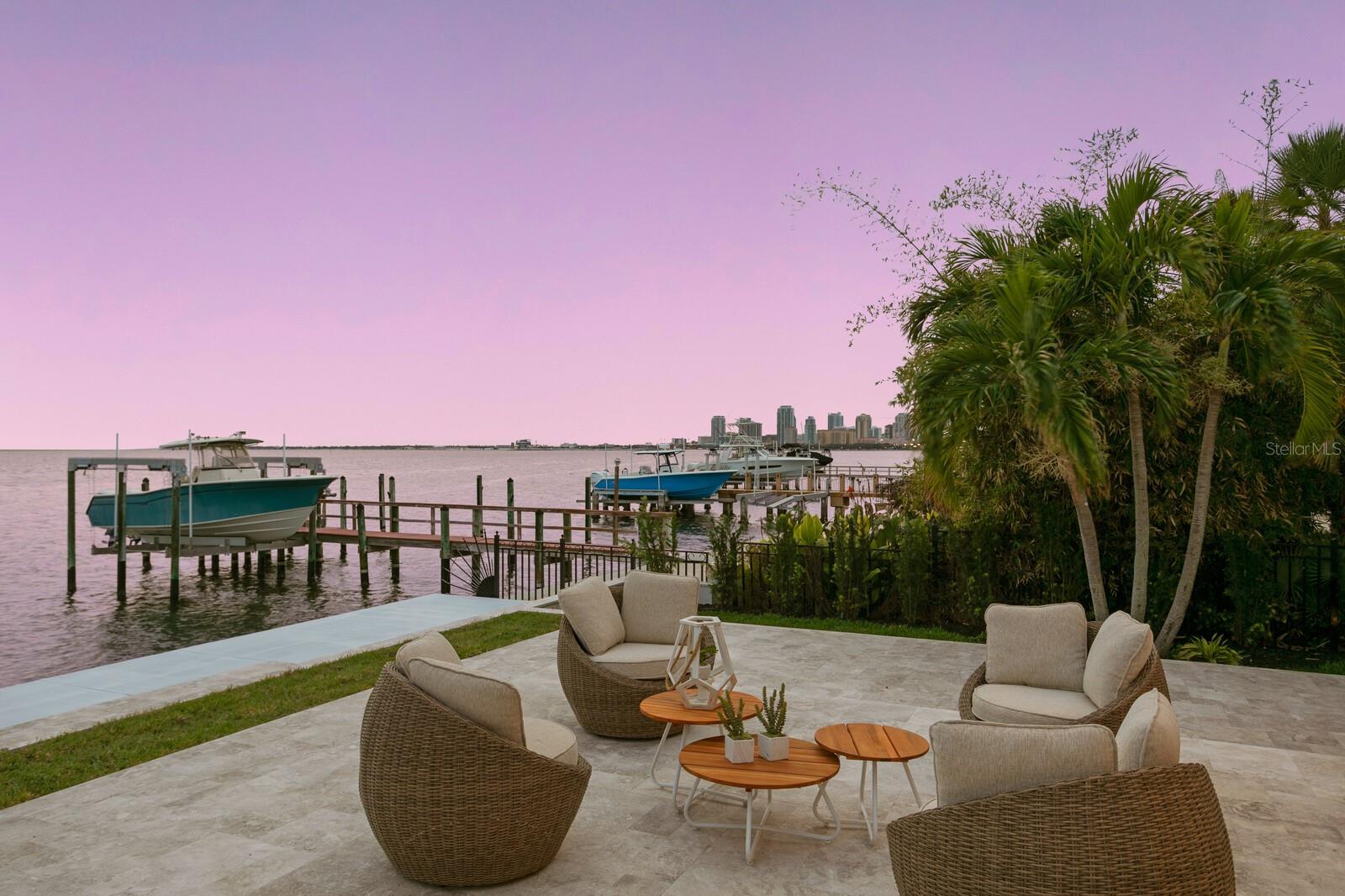 1721 BRIGHTWATERS BLVD NE