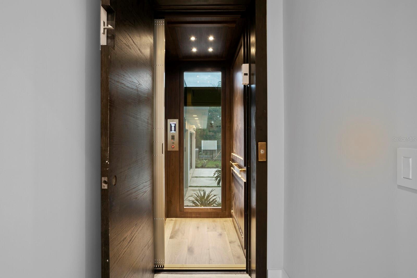 1721 BRIGHTWATERS BLVD NE