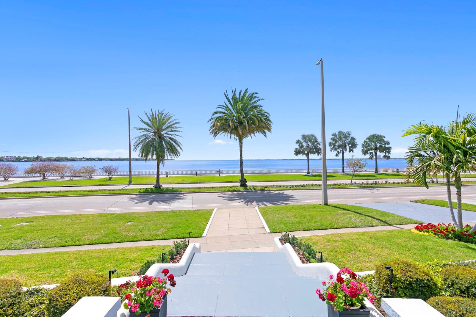 901 BAYSHORE BLVD