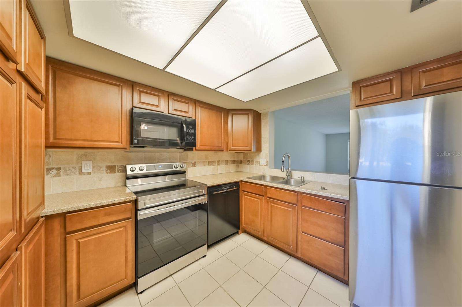 13626 GREENFIELD DR #202