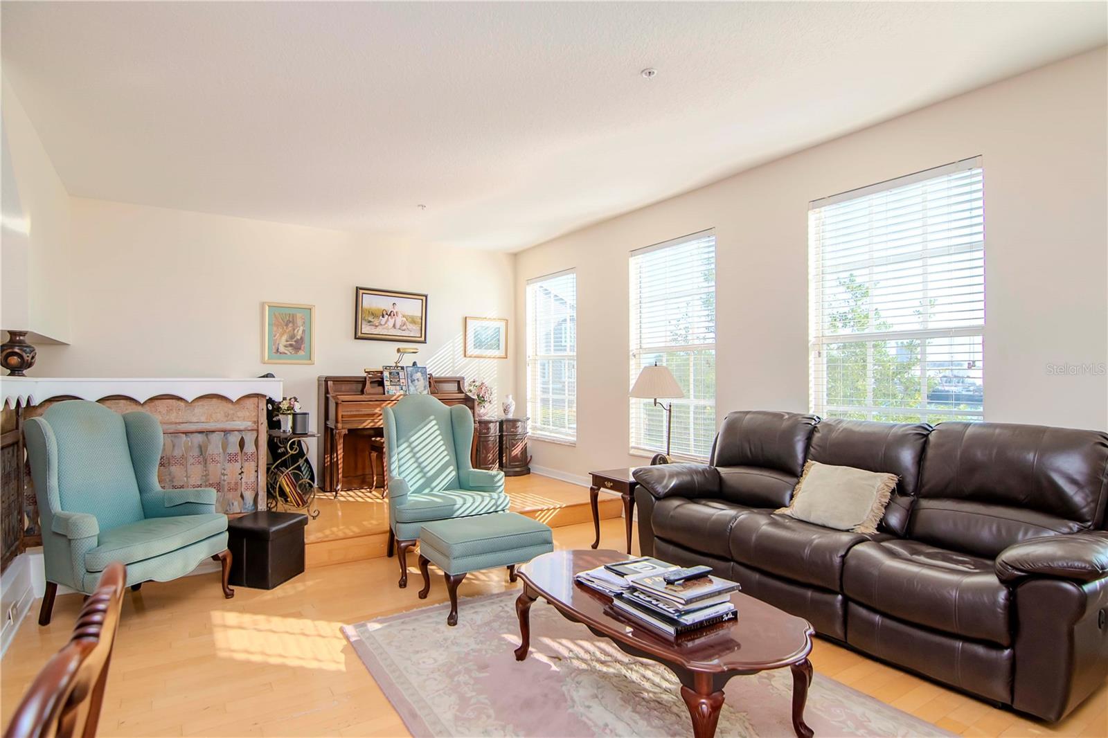 1539 PLEASANT HARBOUR WAY