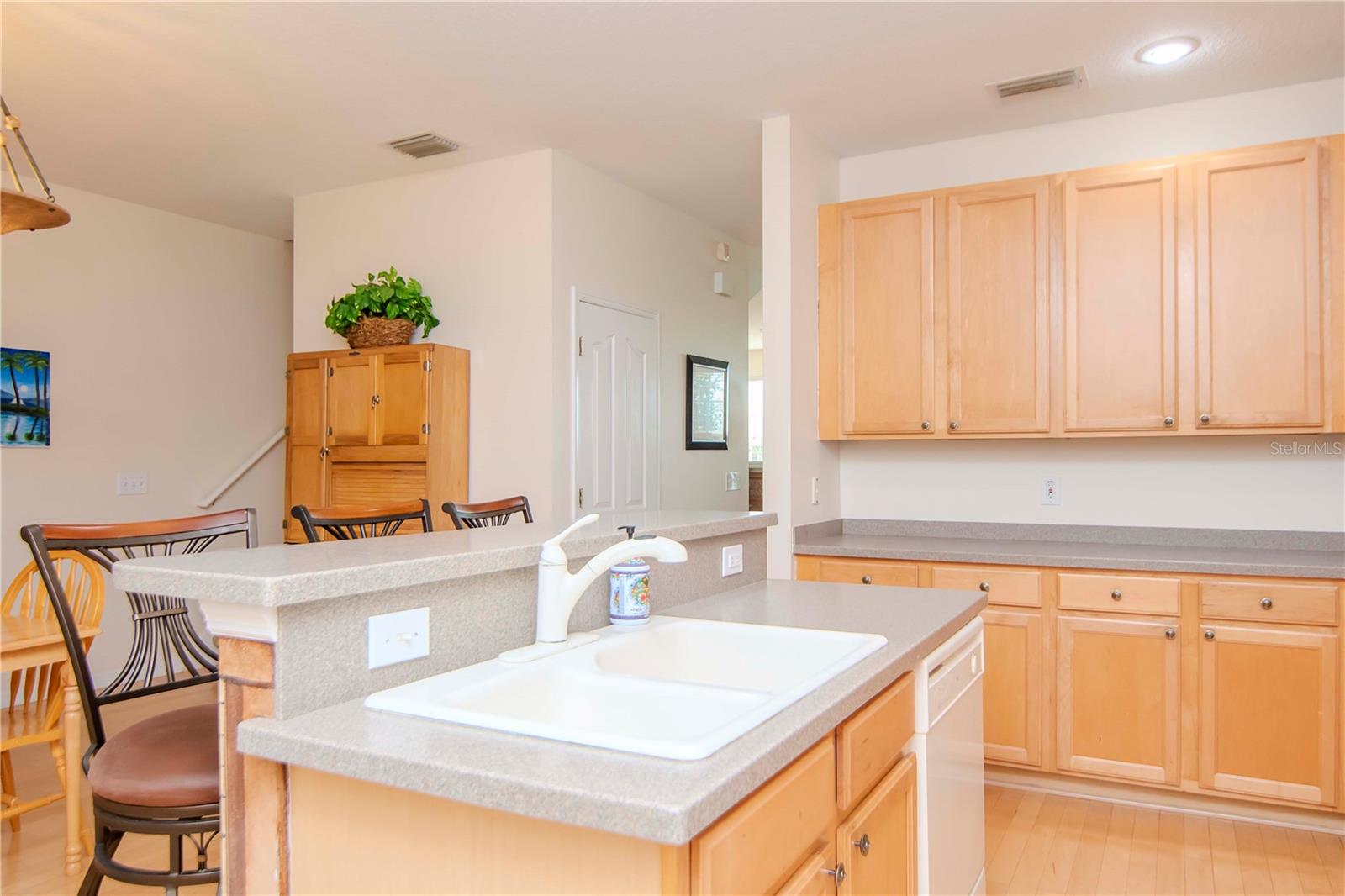 1539 PLEASANT HARBOUR WAY