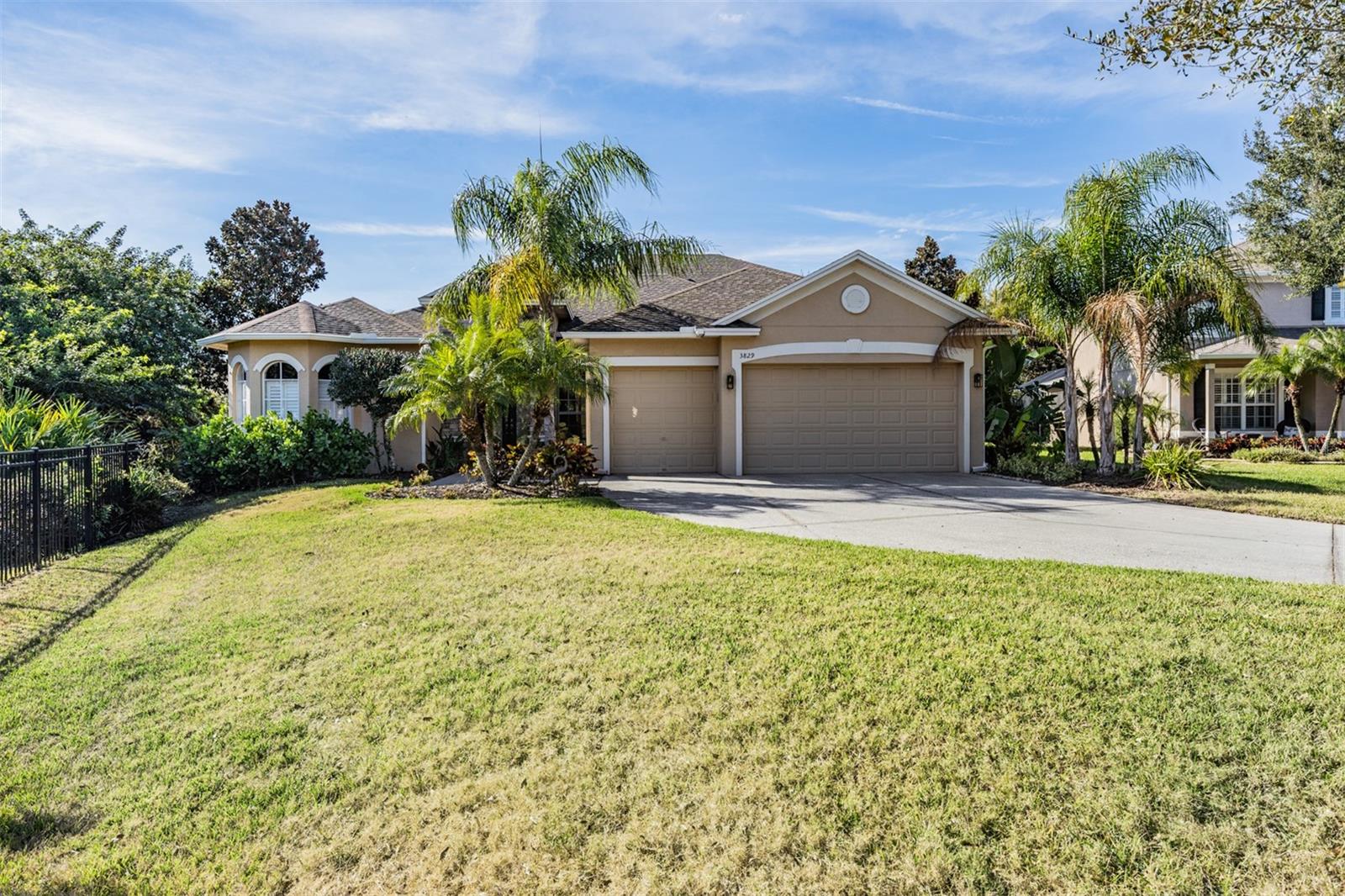 3829 MISTY WILLOW WAY