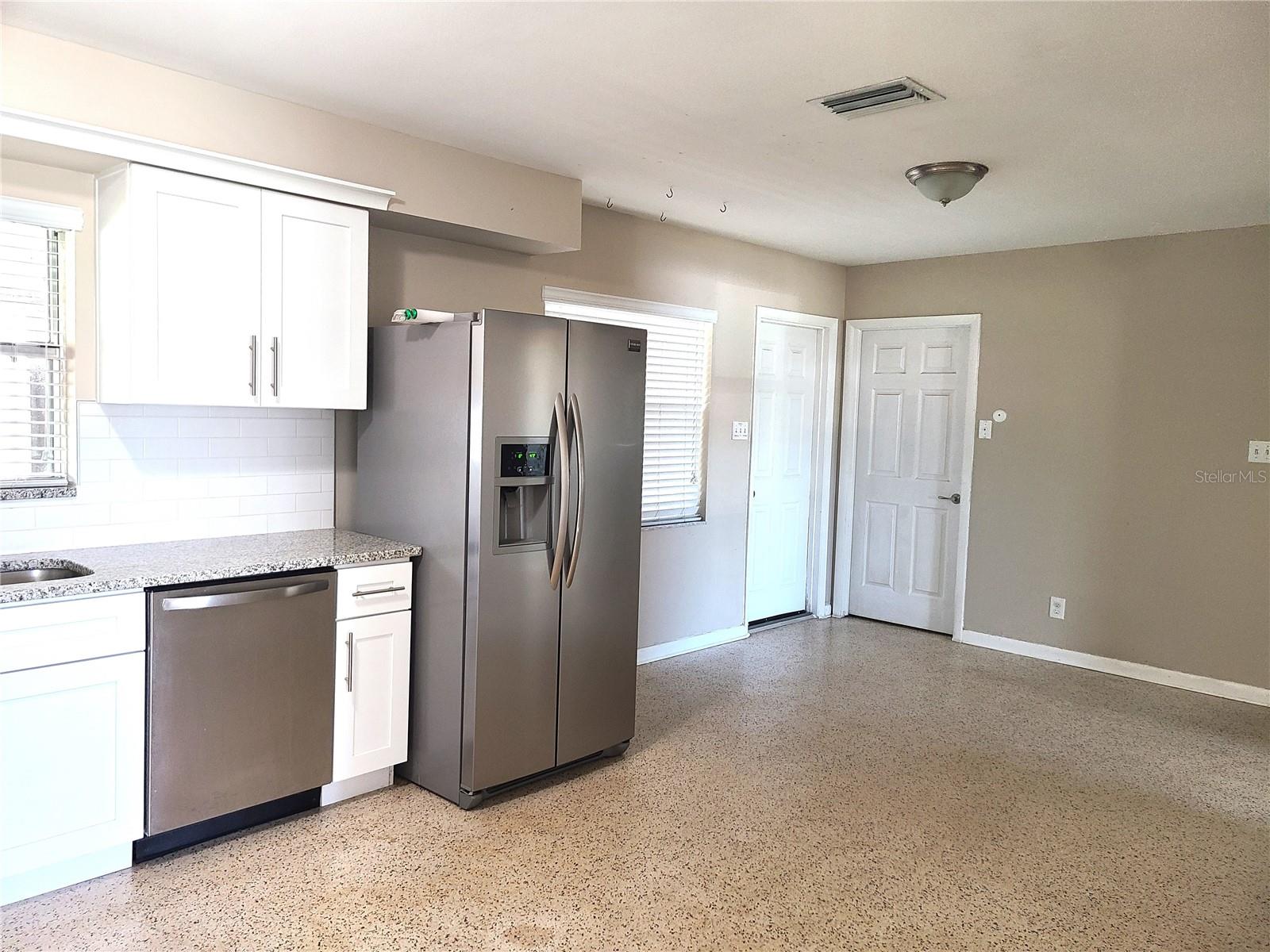 3424 W TAMPA BAY BLVD