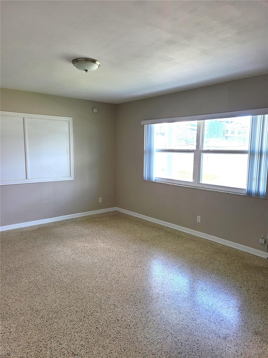 3424 W TAMPA BAY BLVD