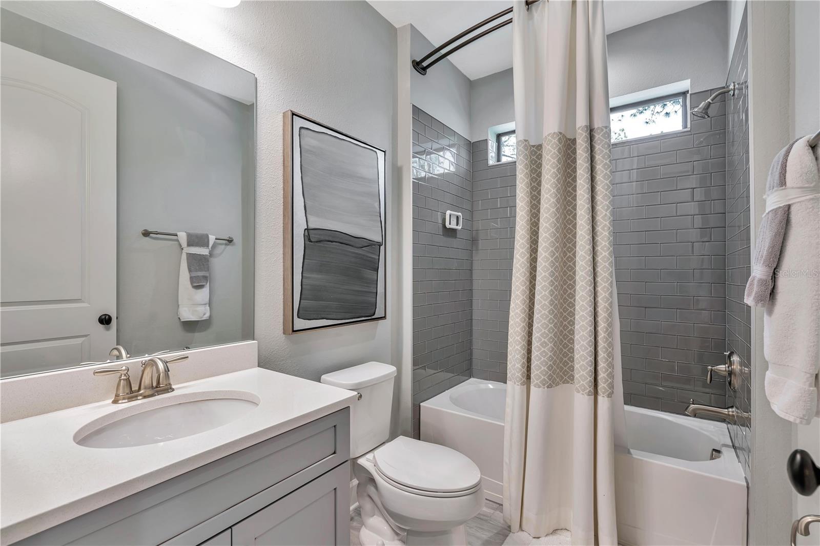 7877 MARSH POINTE DR