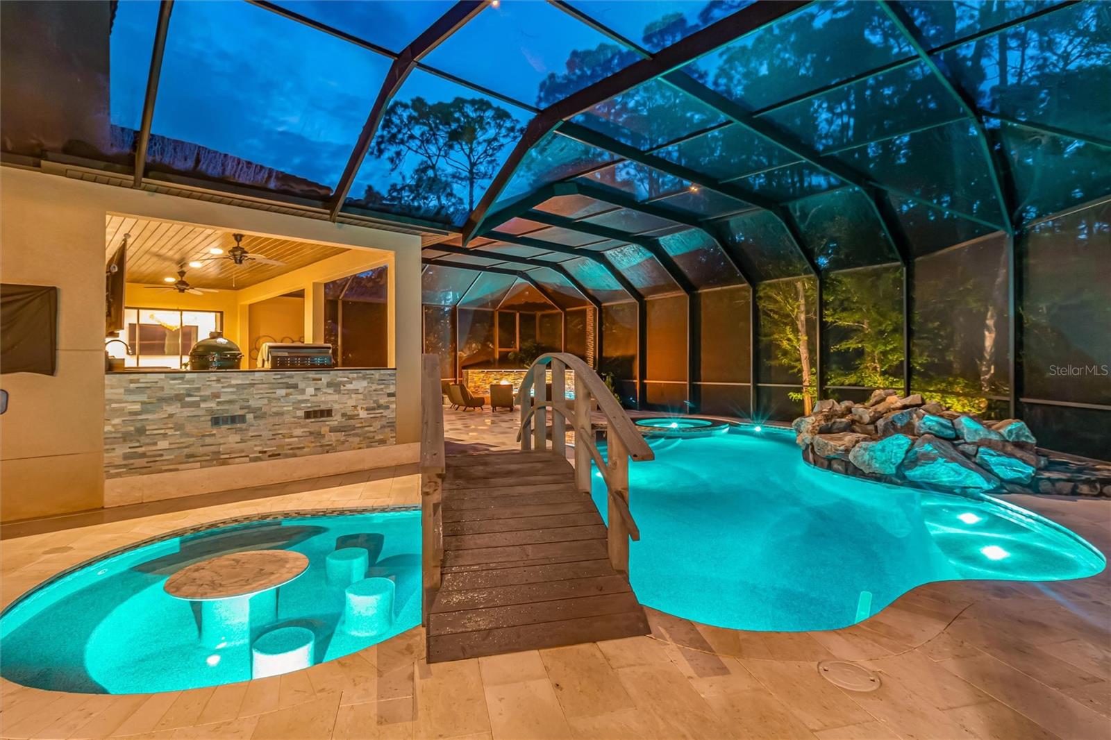 7877 MARSH POINTE DR