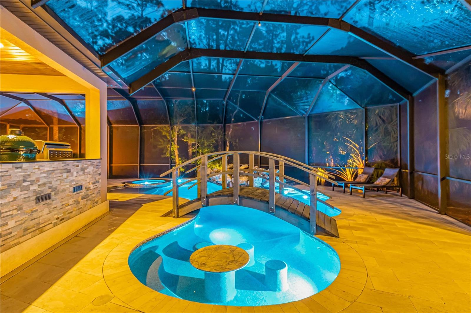 7877 MARSH POINTE DR