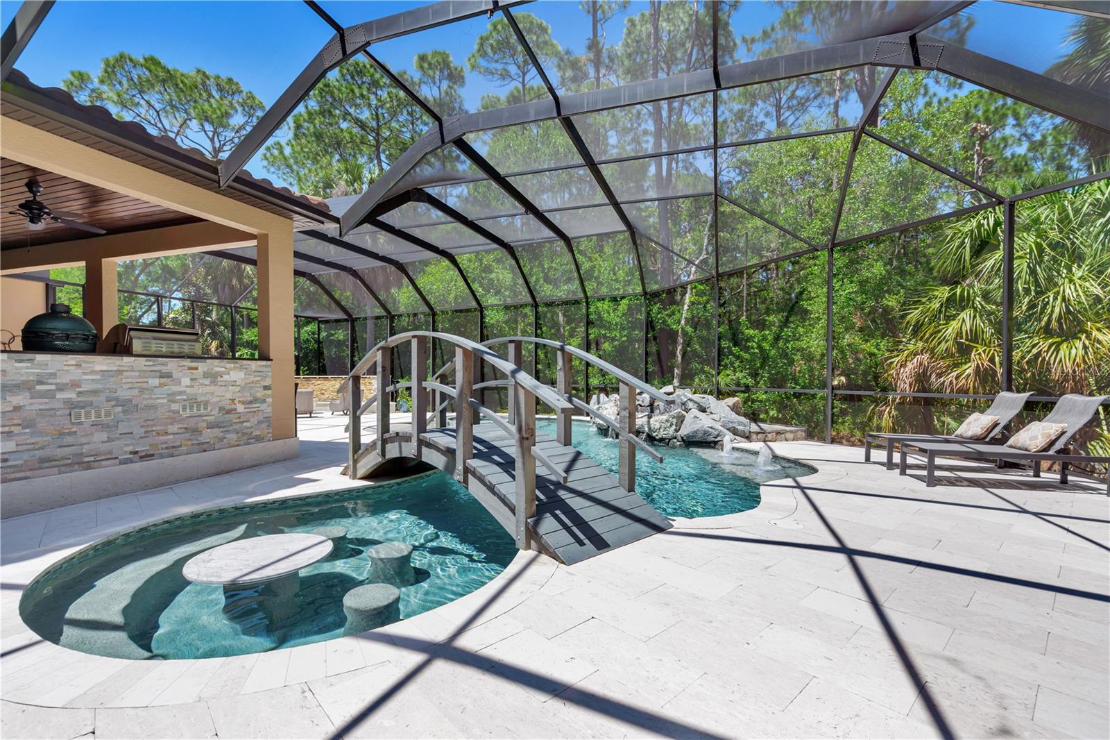 7877 MARSH POINTE DR