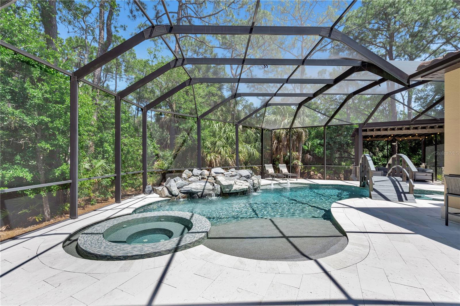 7877 MARSH POINTE DR