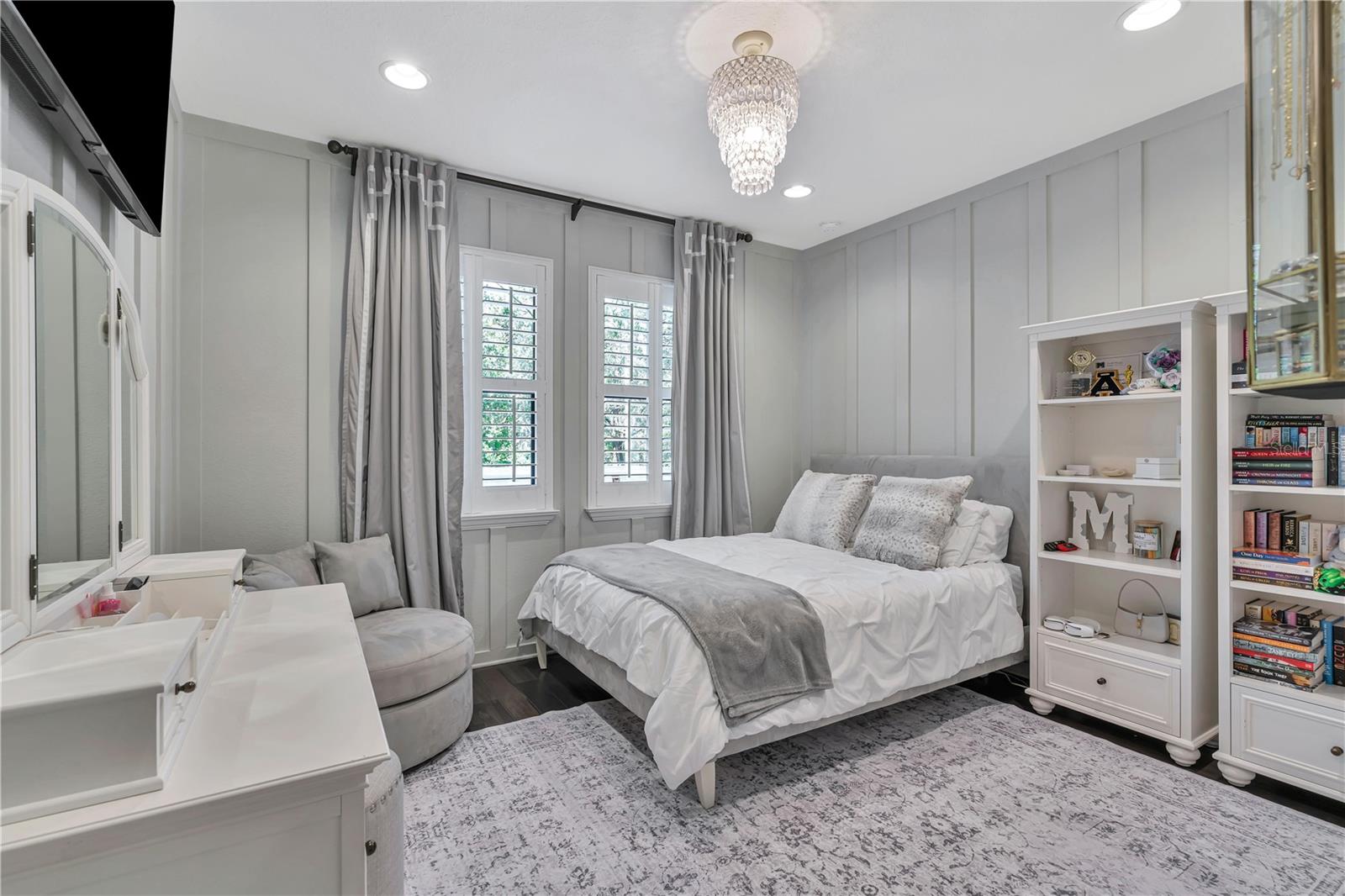 7877 MARSH POINTE DR