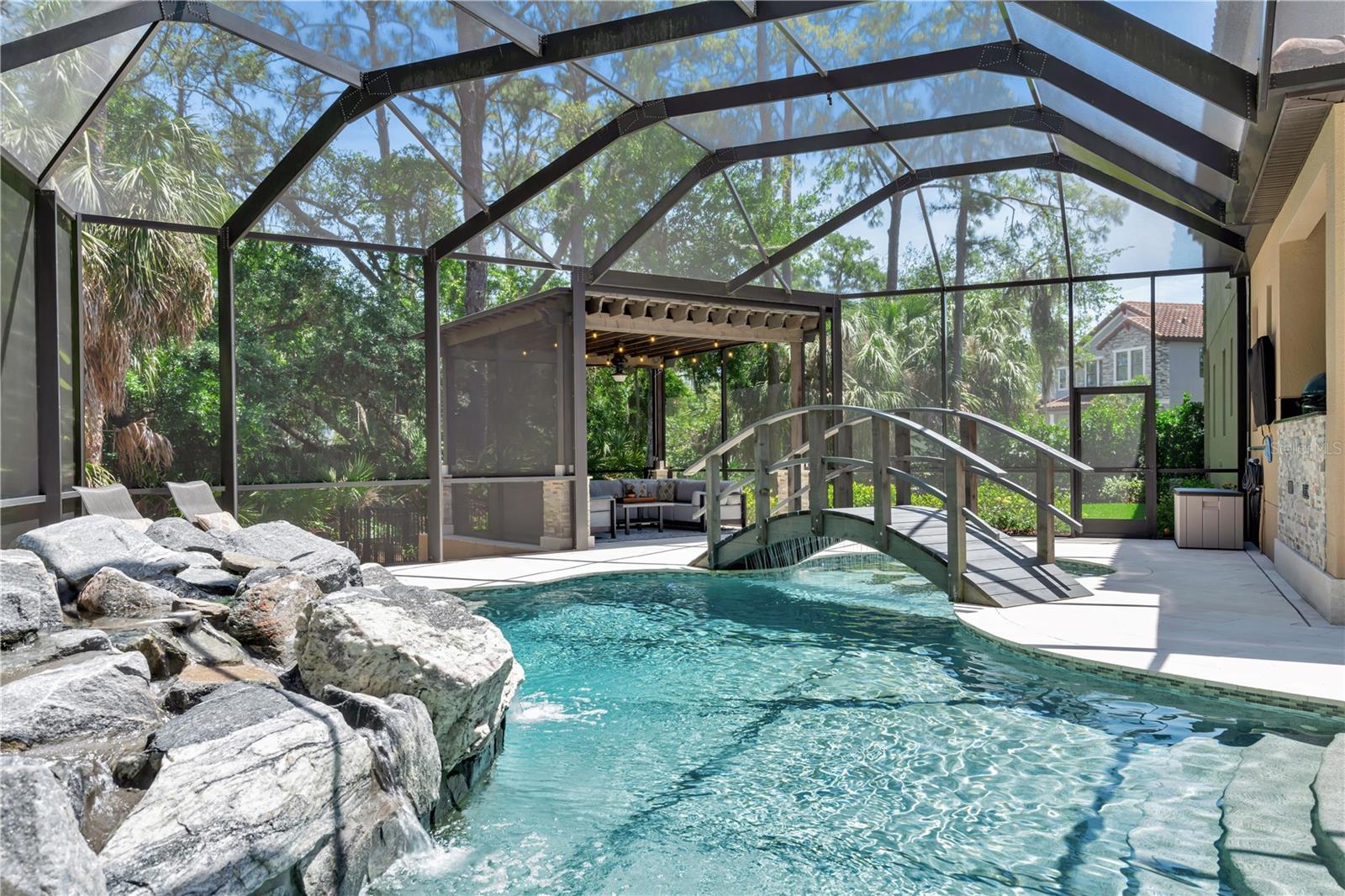 7877 MARSH POINTE DR