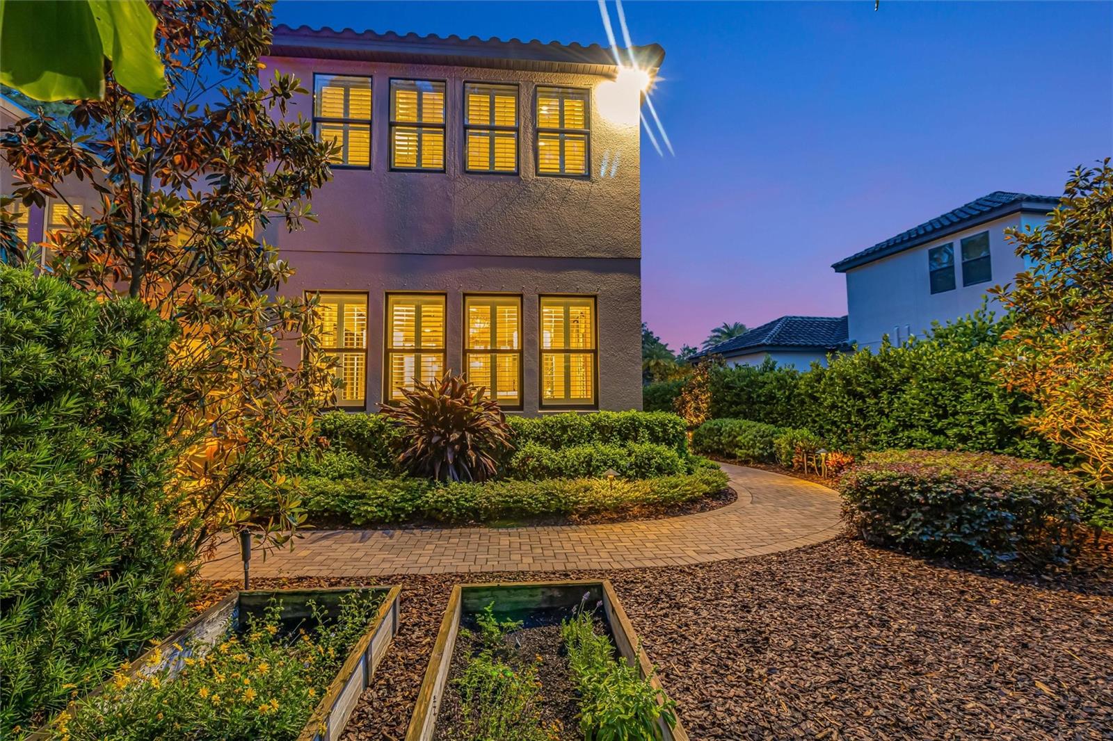 7877 MARSH POINTE DR