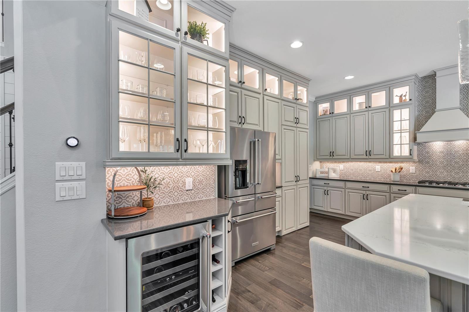 7877 MARSH POINTE DR