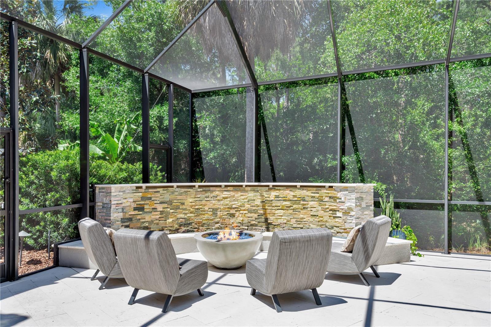 7877 MARSH POINTE DR