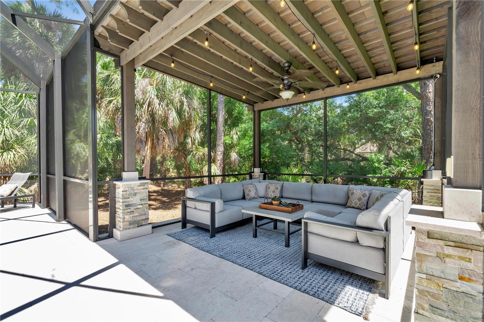 7877 MARSH POINTE DR