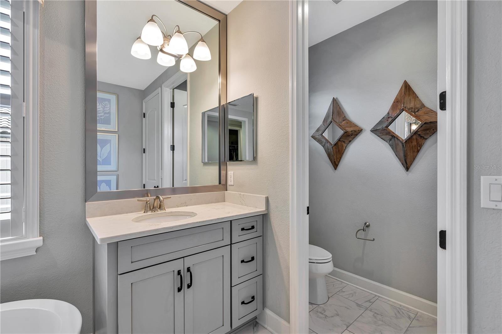 7877 MARSH POINTE DR