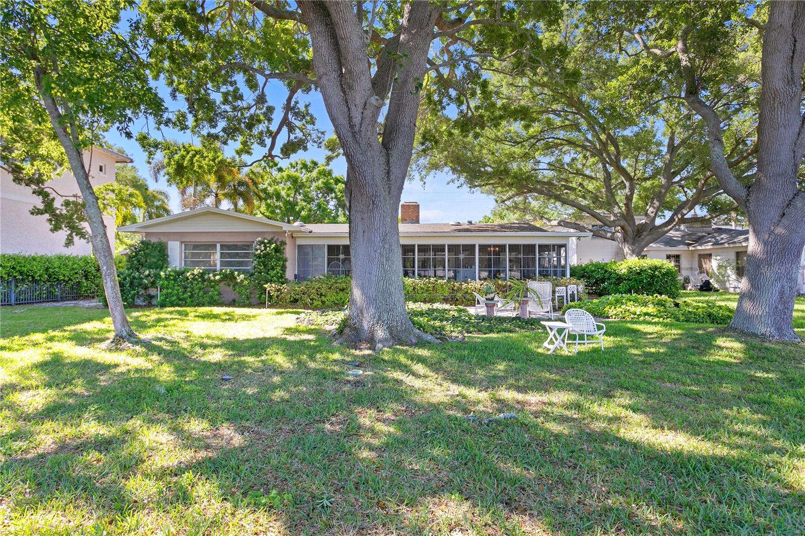 5009 W SPRING LAKE DR