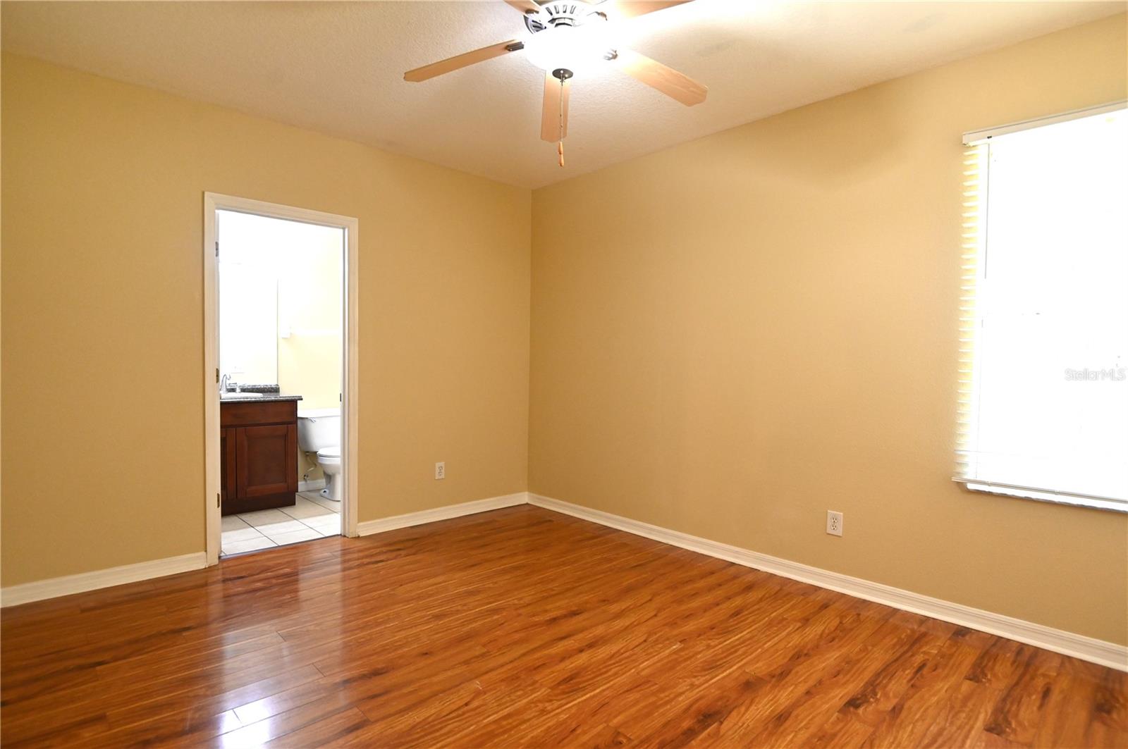 7417 OXFORD GARDEN CIR