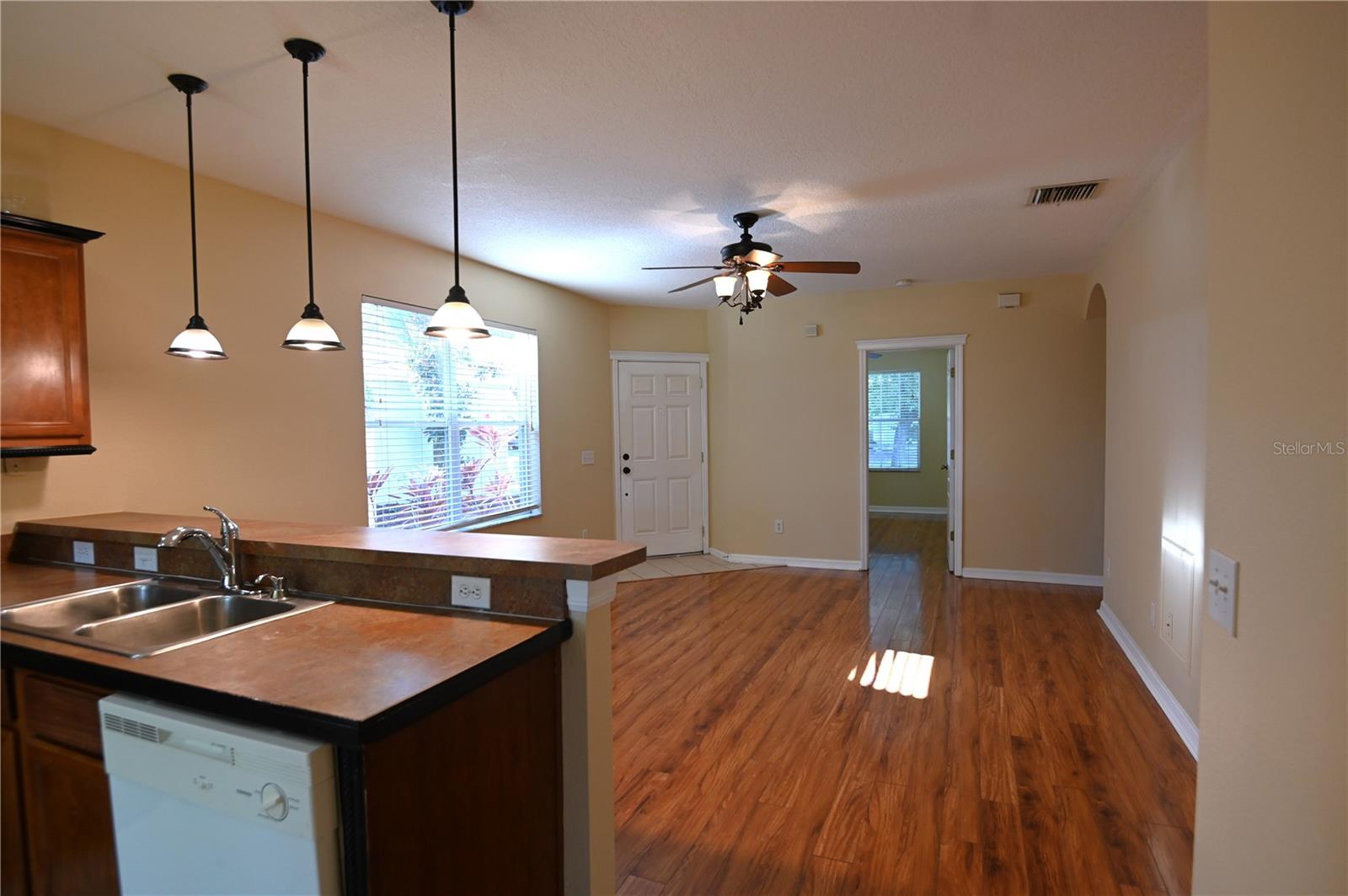 7417 OXFORD GARDEN CIR