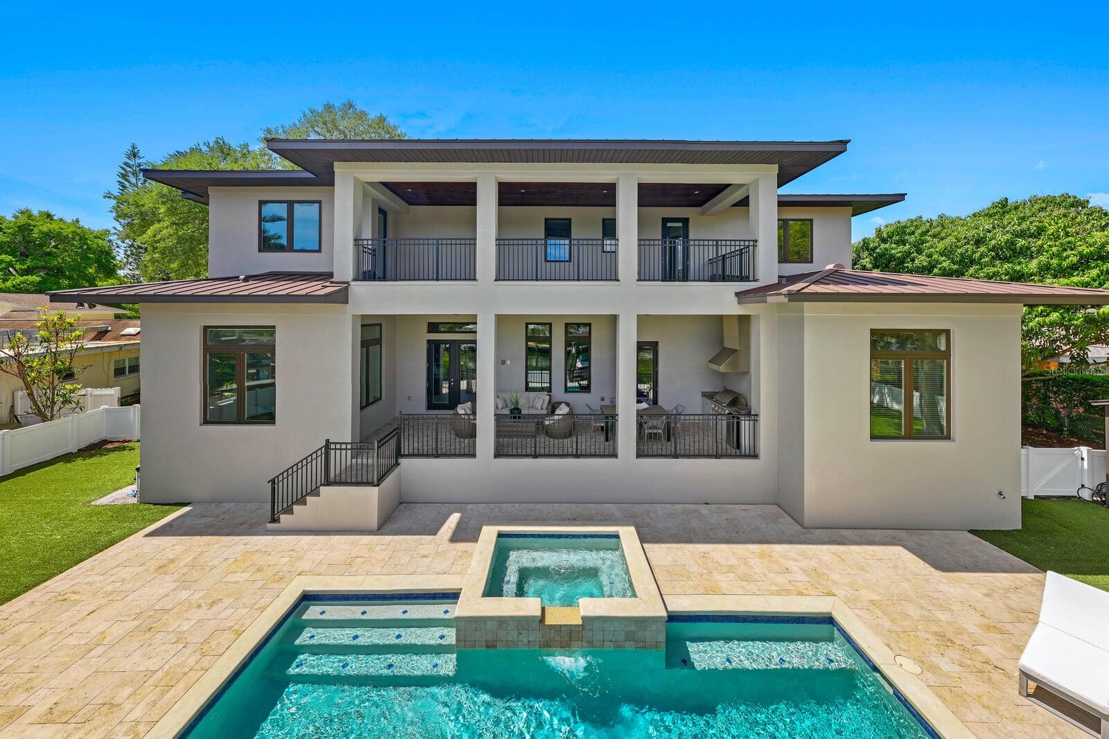 4905 W SPRING LAKE DR