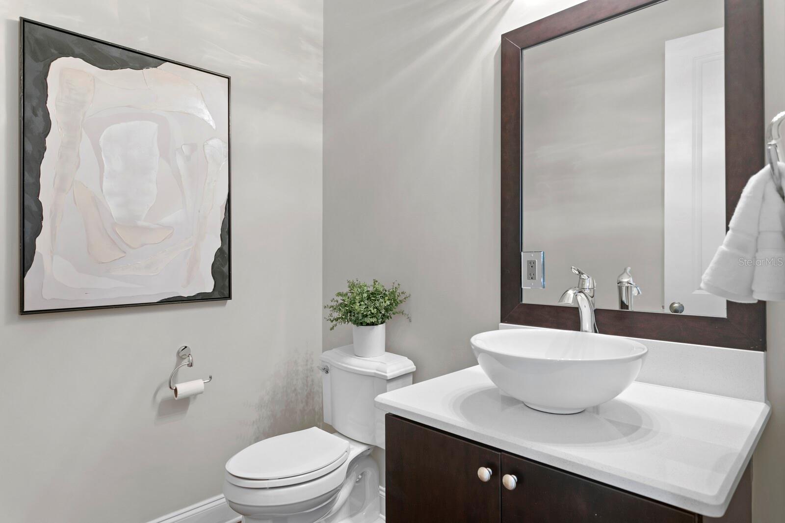 4905 W SPRING LAKE DR