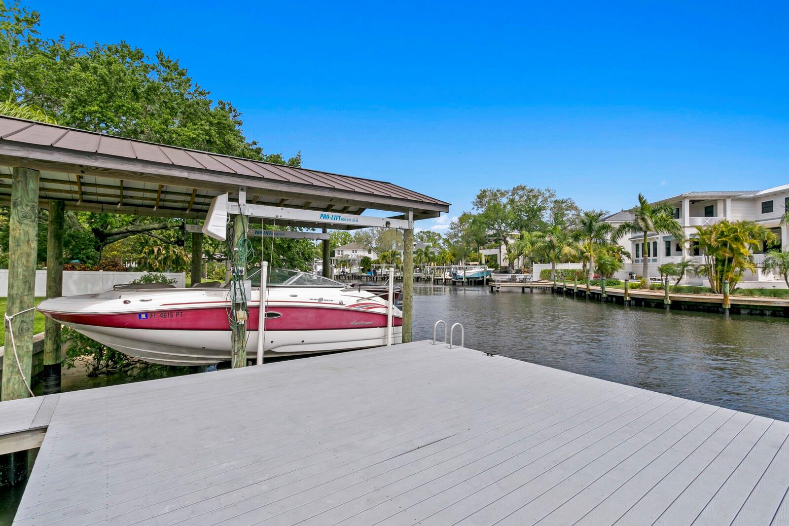 4905 W SPRING LAKE DR