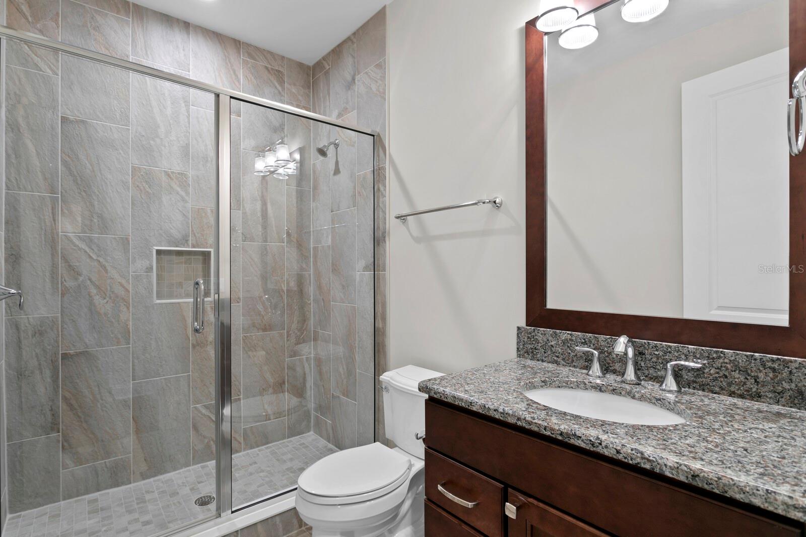 4905 W SPRING LAKE DR