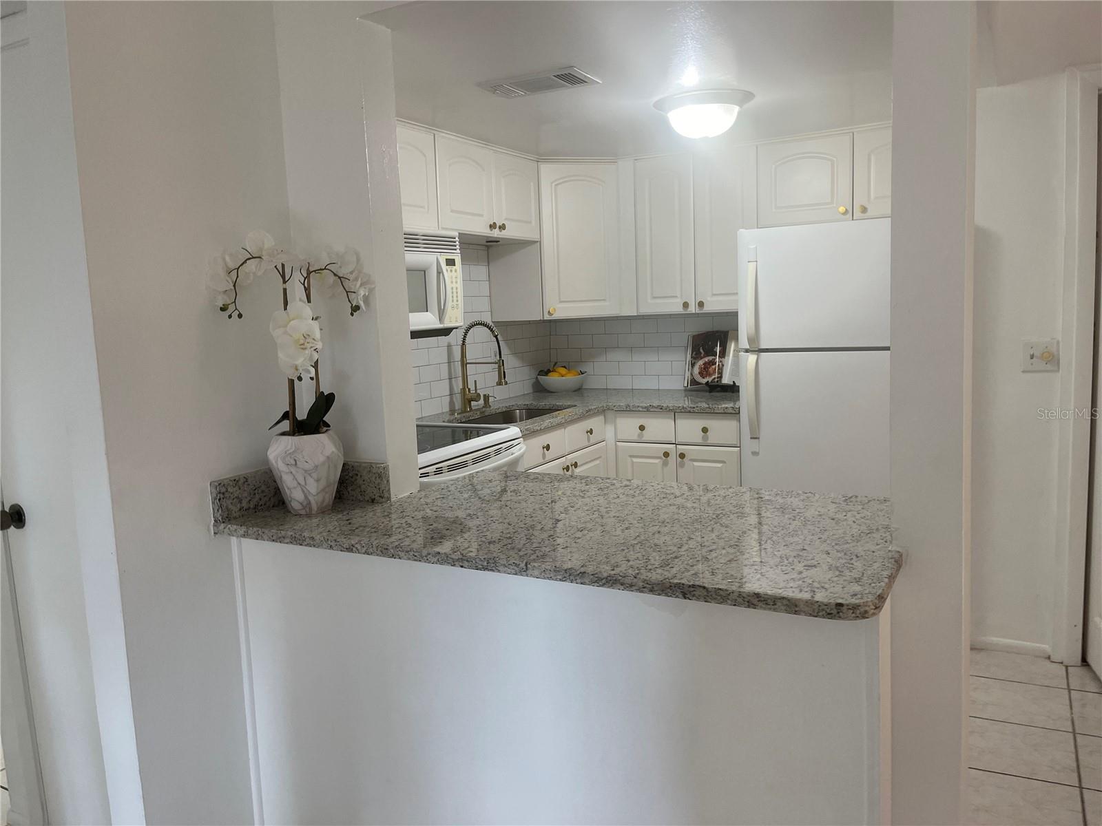 8602 CHAMPLAIN CT #92