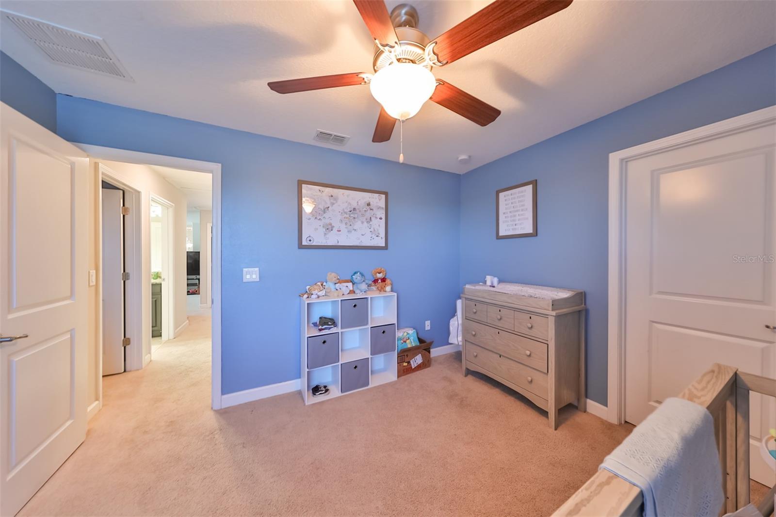 1216 HARBOUR BLUE ST