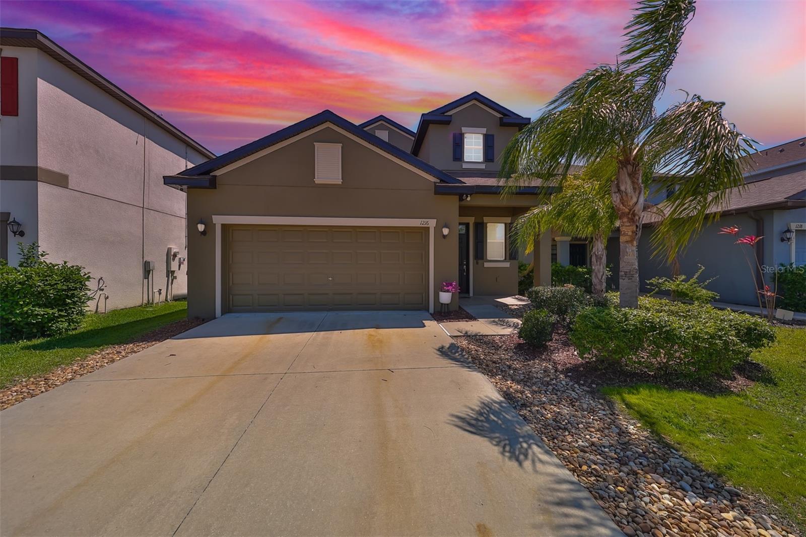 1216 HARBOUR BLUE ST