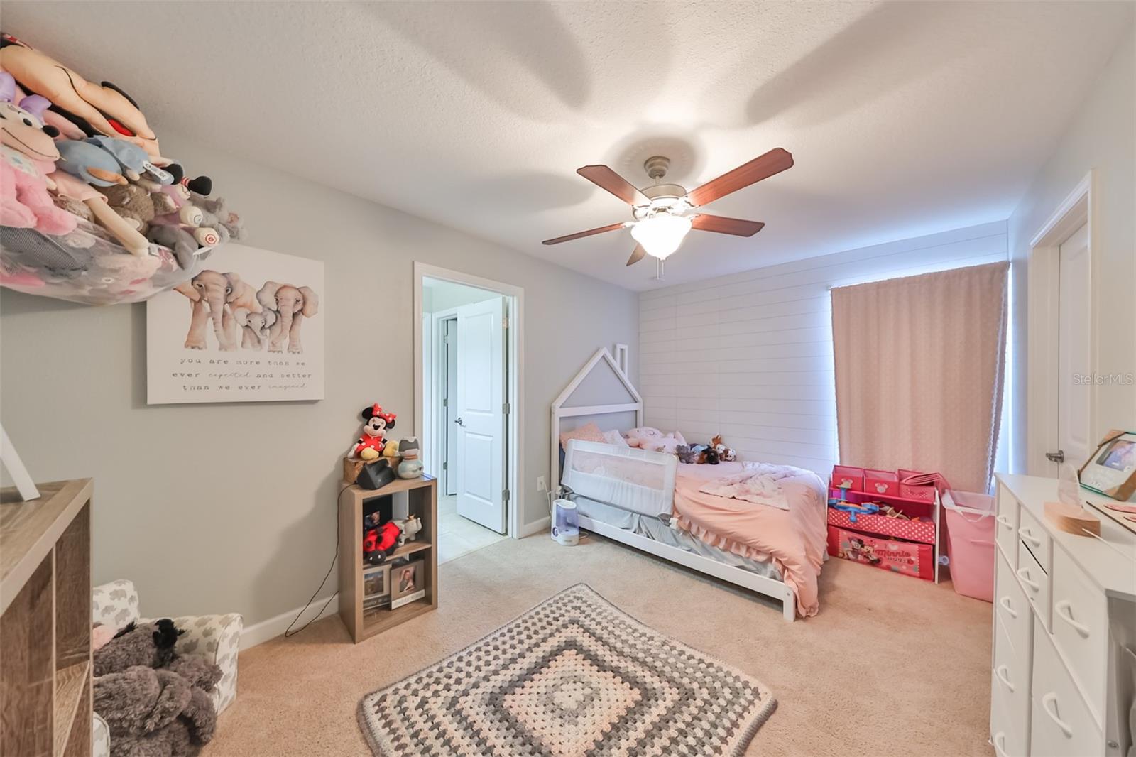 1216 HARBOUR BLUE ST