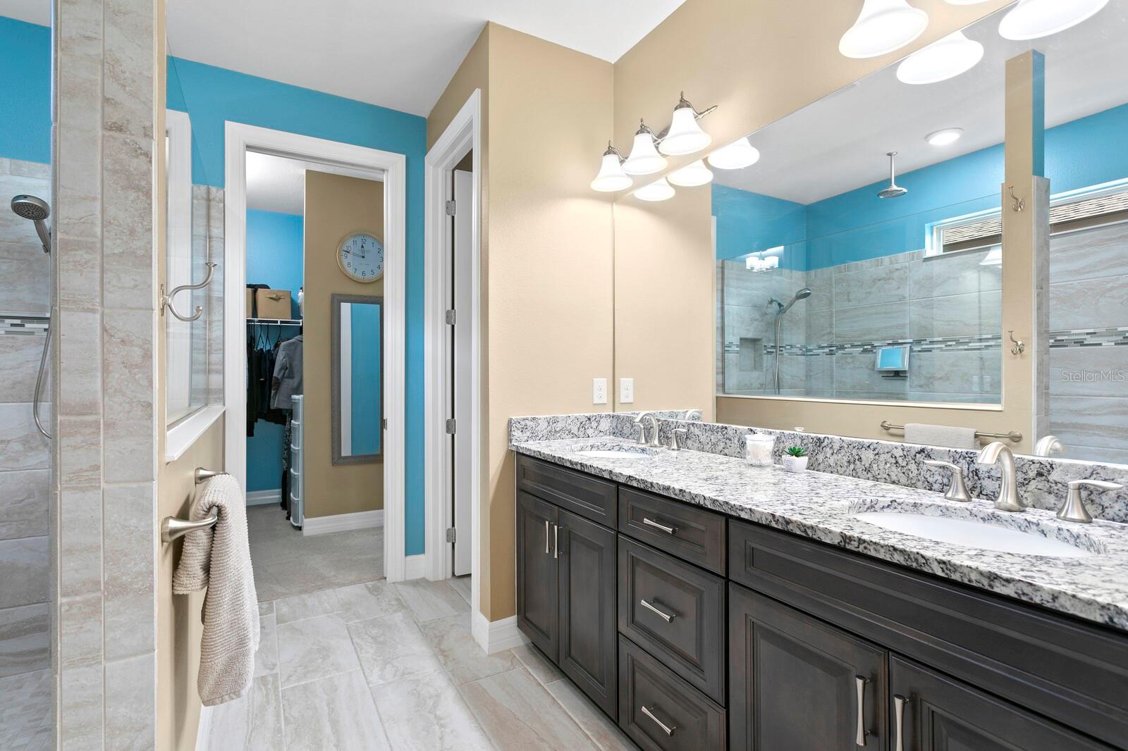 18825 BIRCHWOOD GROVES DR