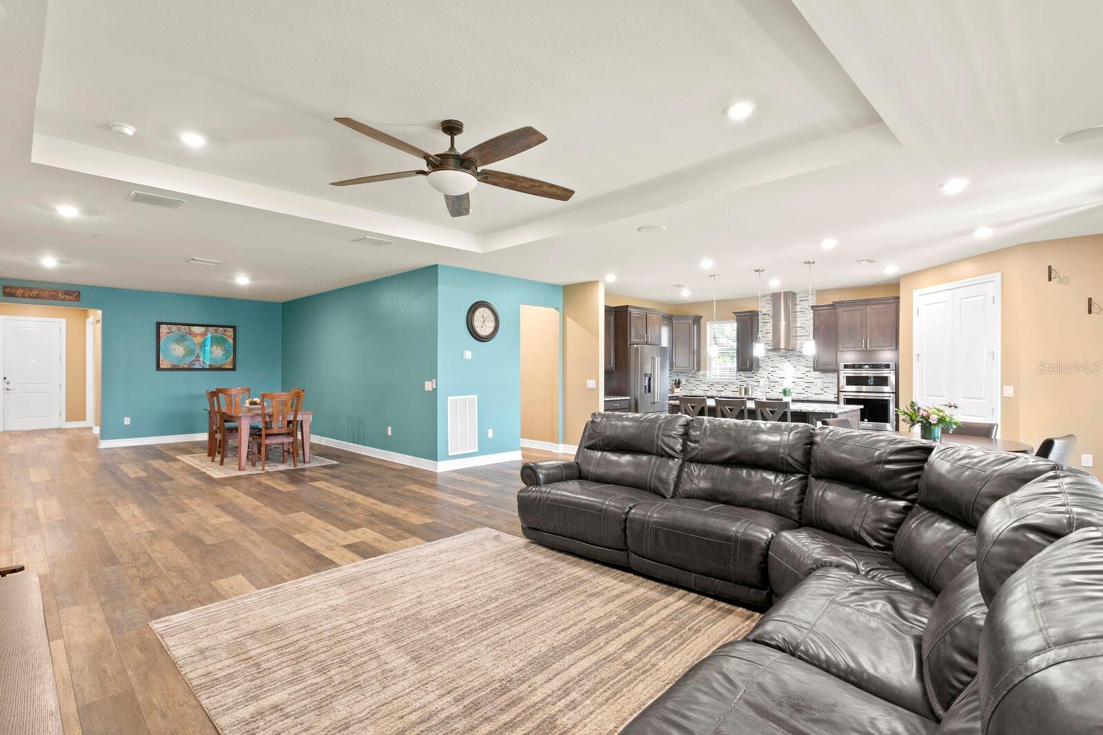 18825 BIRCHWOOD GROVES DR