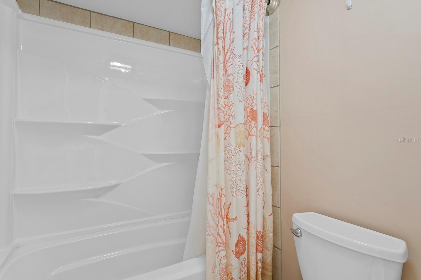 7501 TWELVE OAKS BLVD