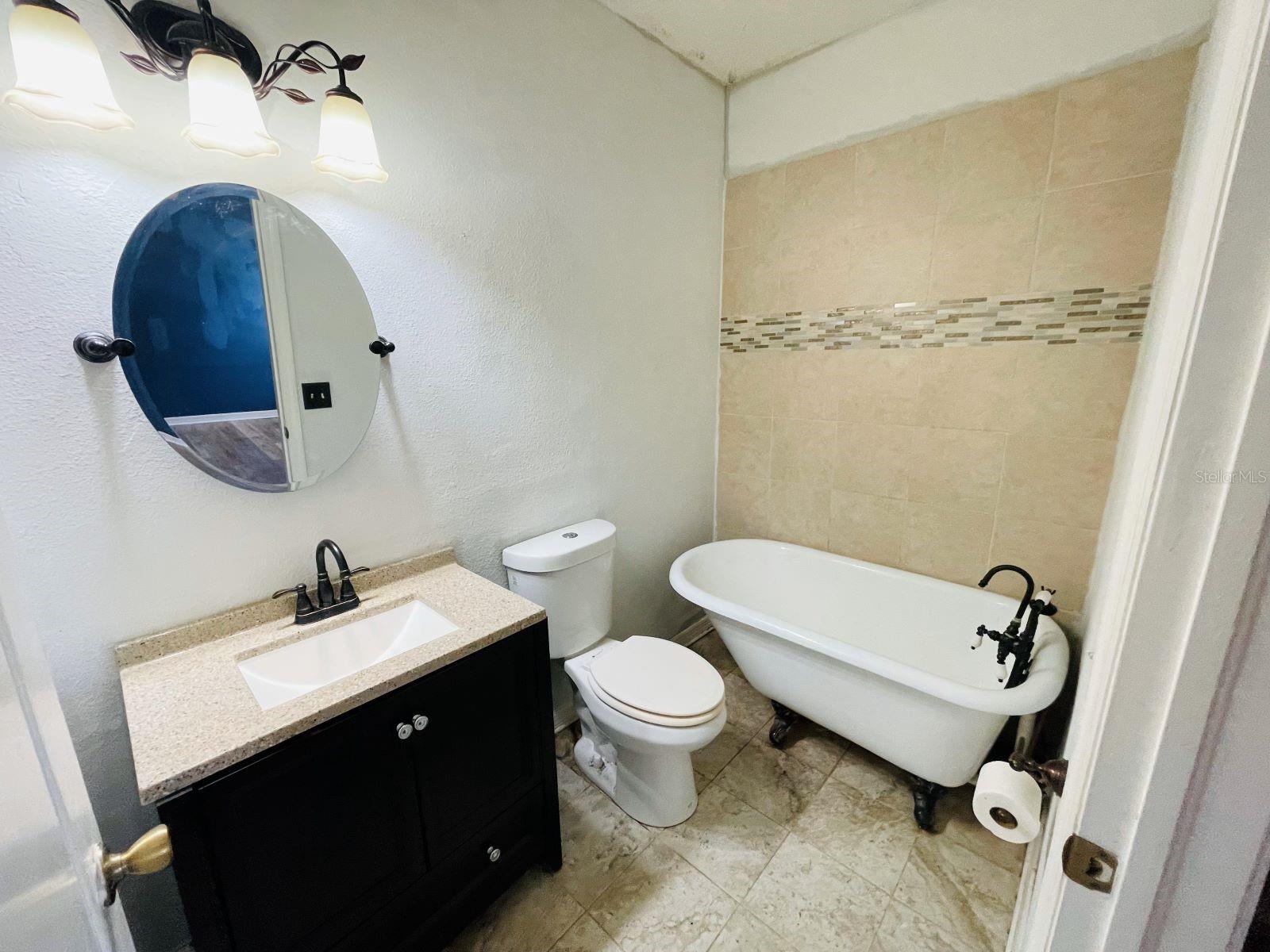 7726 BRISTOL PARK DR