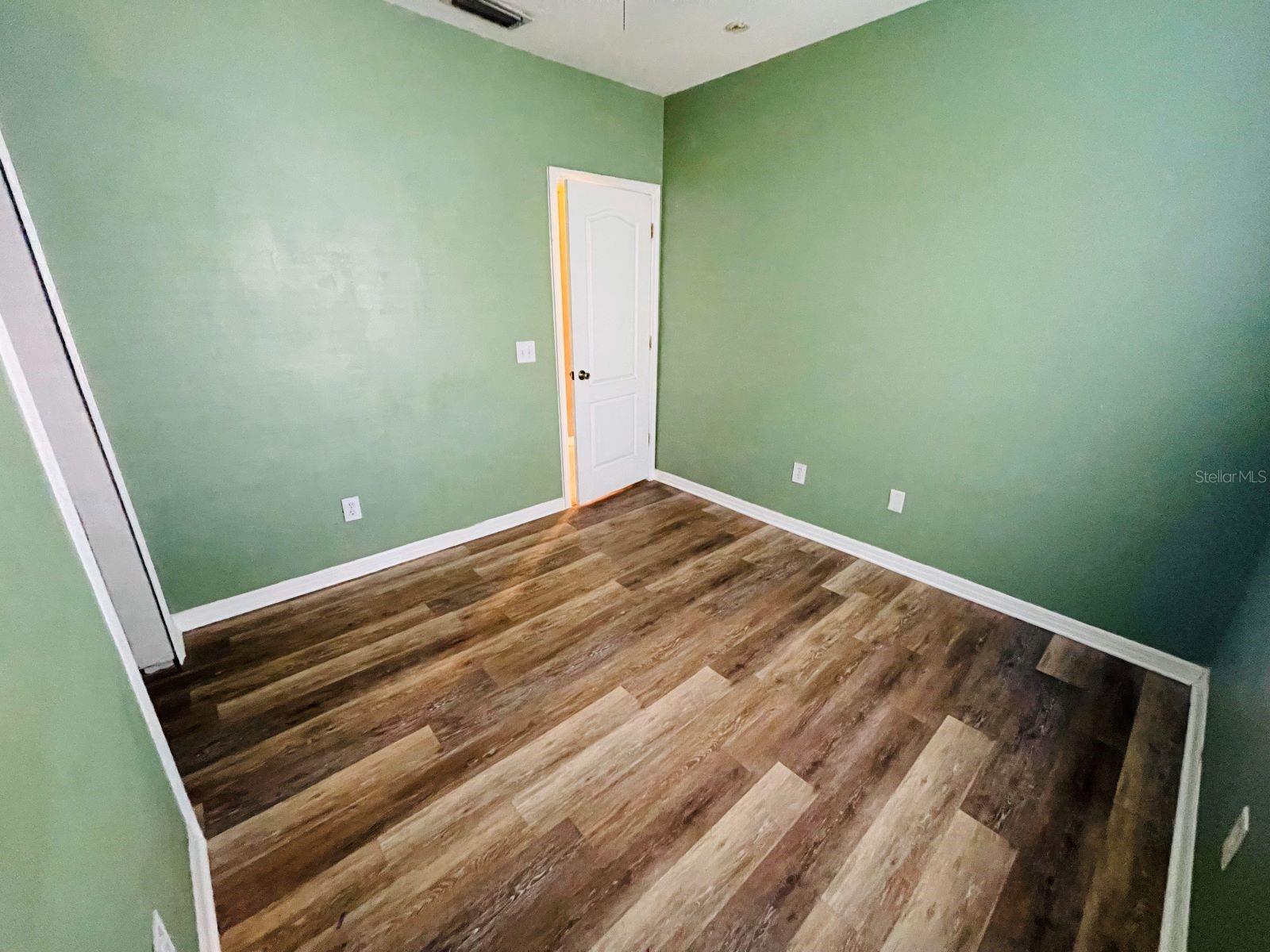 7726 BRISTOL PARK DR