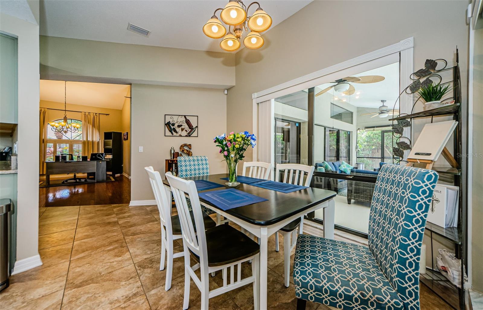 3910 BUCKINGHAM LOOP DR