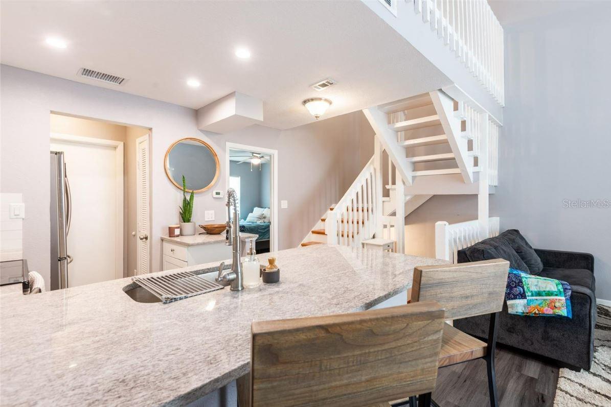 2643 ST JOSEPHS DR W