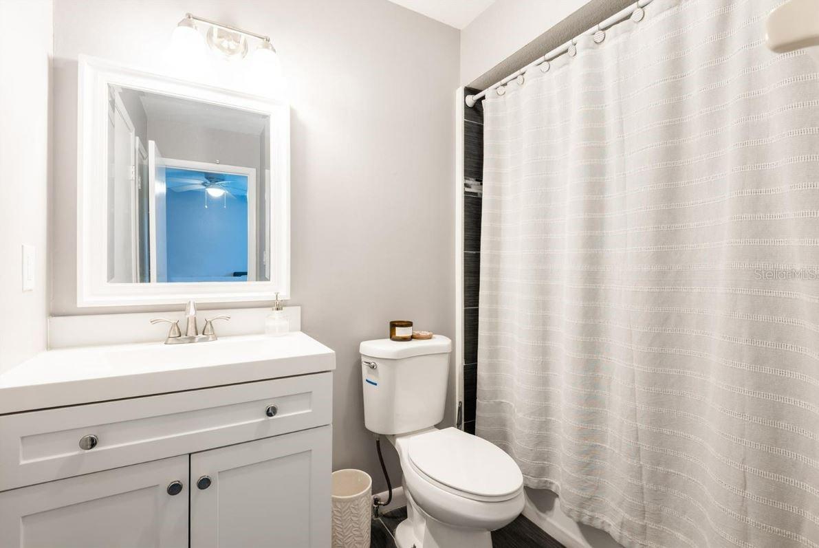 2643 ST JOSEPHS DR W