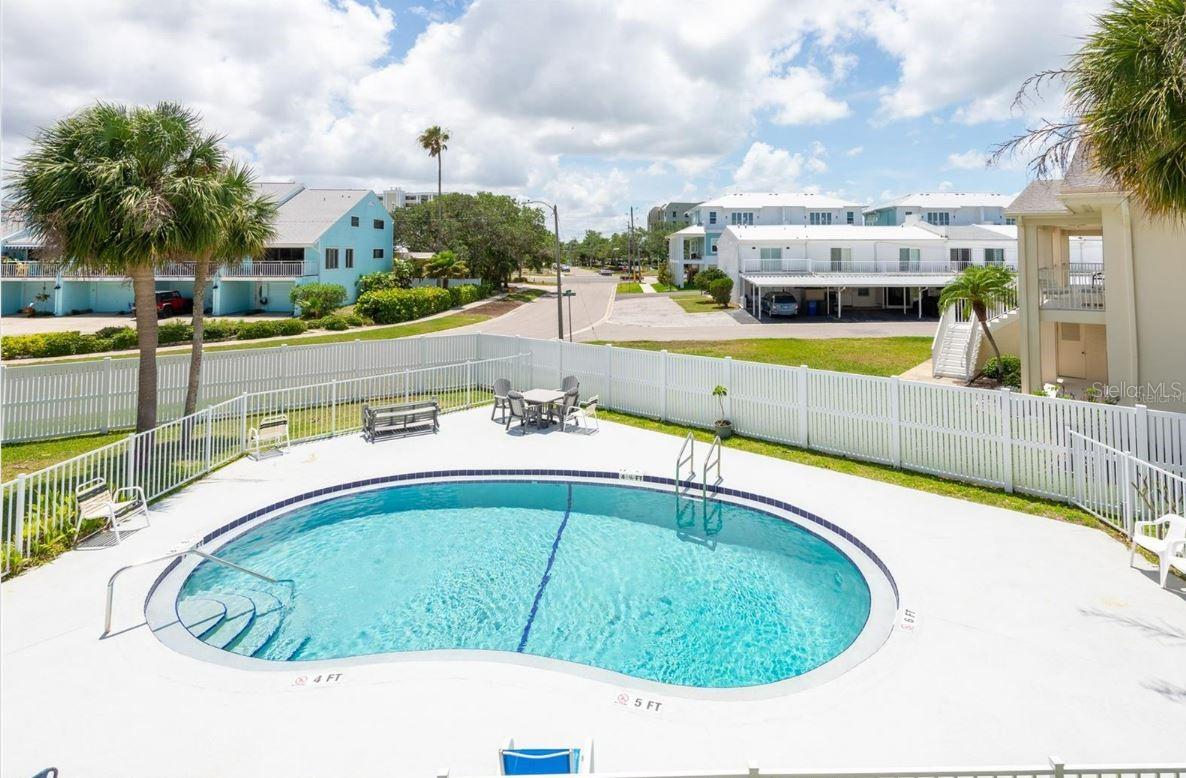 2643 ST JOSEPHS DR W