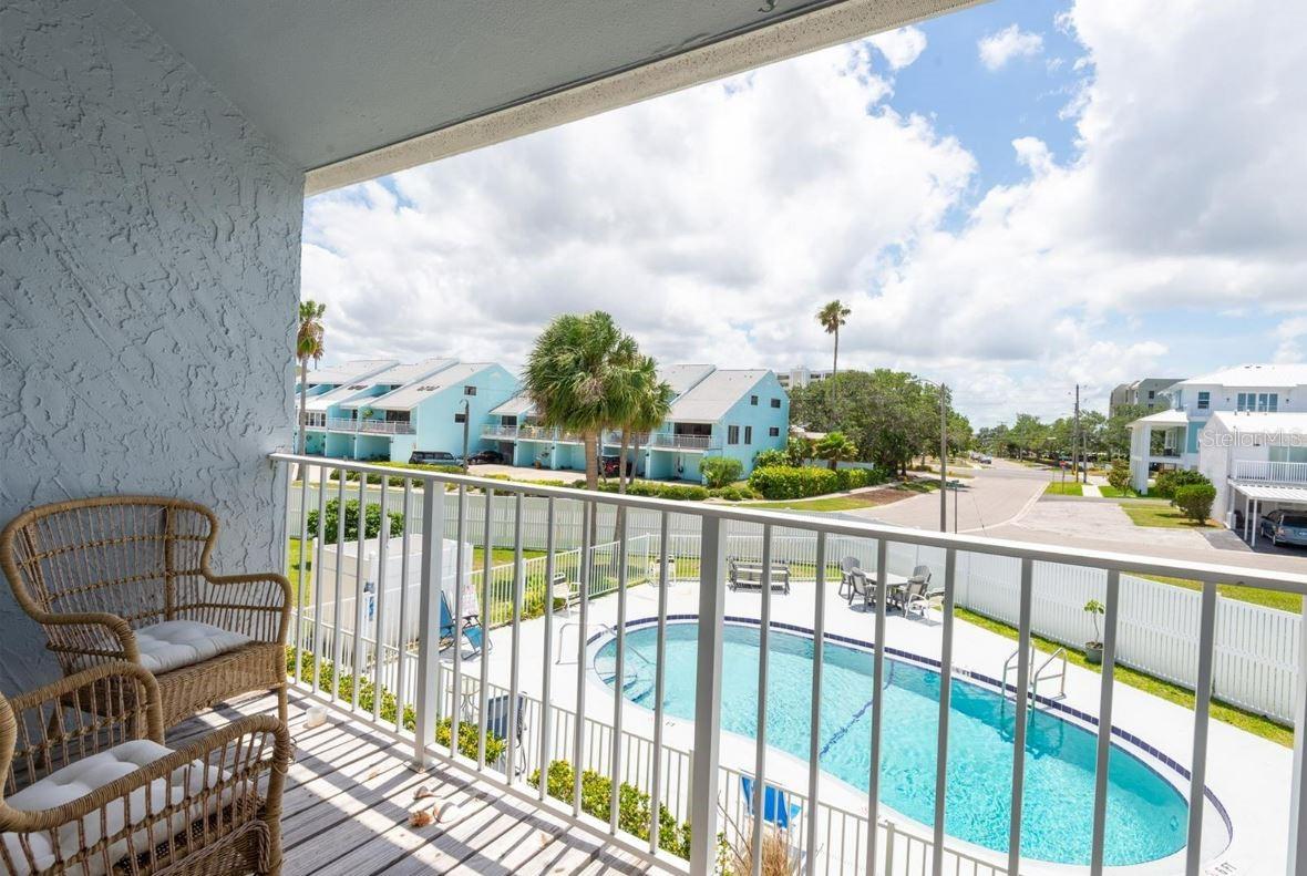 2643 ST JOSEPHS DR W